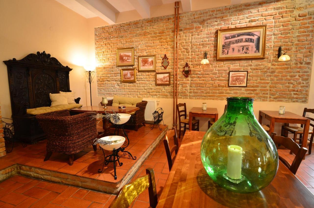 Baronka Bed & Breakfast & Bistrot Betliar Екстер'єр фото