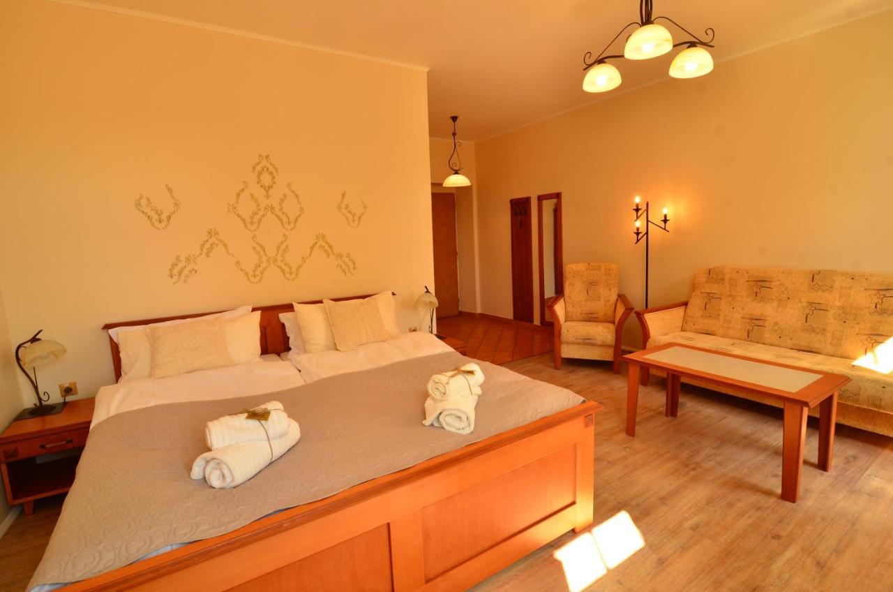 Baronka Bed & Breakfast & Bistrot Betliar Екстер'єр фото